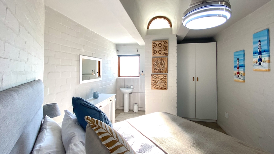 2 Bedroom Property for Sale in Dwarskersbos Western Cape